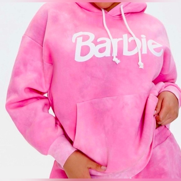 NWT Barbie X Forever 21 Graphic Hoodie - Size 1X (Sold out Collab) - Picture 1 of 7